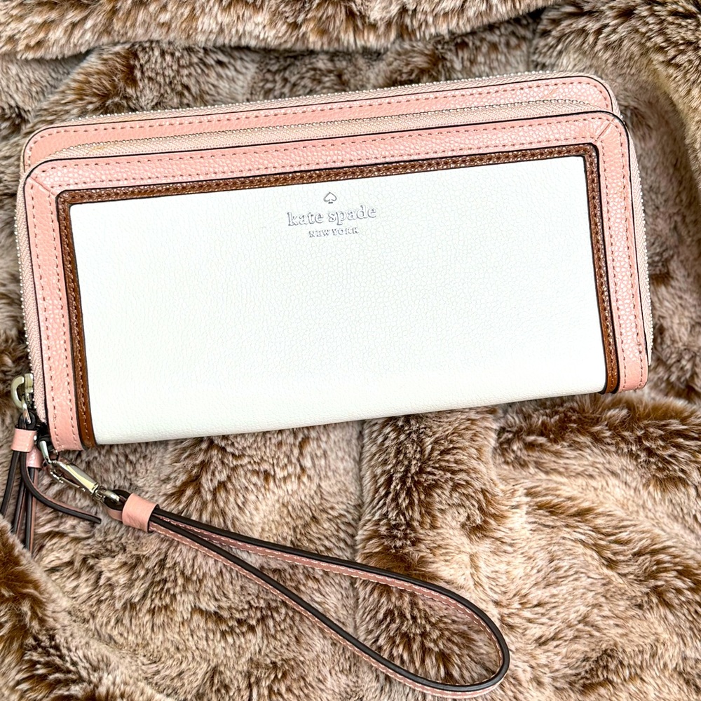 Kate Spade wallet in pink and white